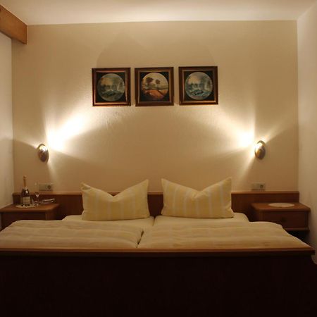 Appartements Zerzer Ried im Oberinntal Chambre photo