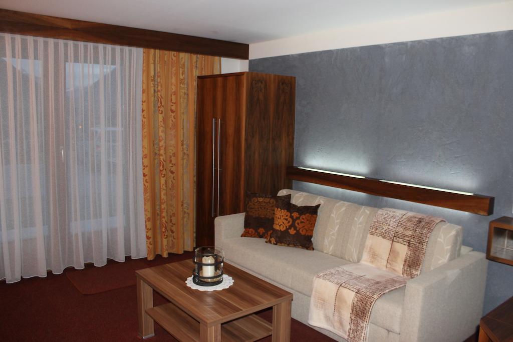 Appartements Zerzer Ried im Oberinntal Chambre photo