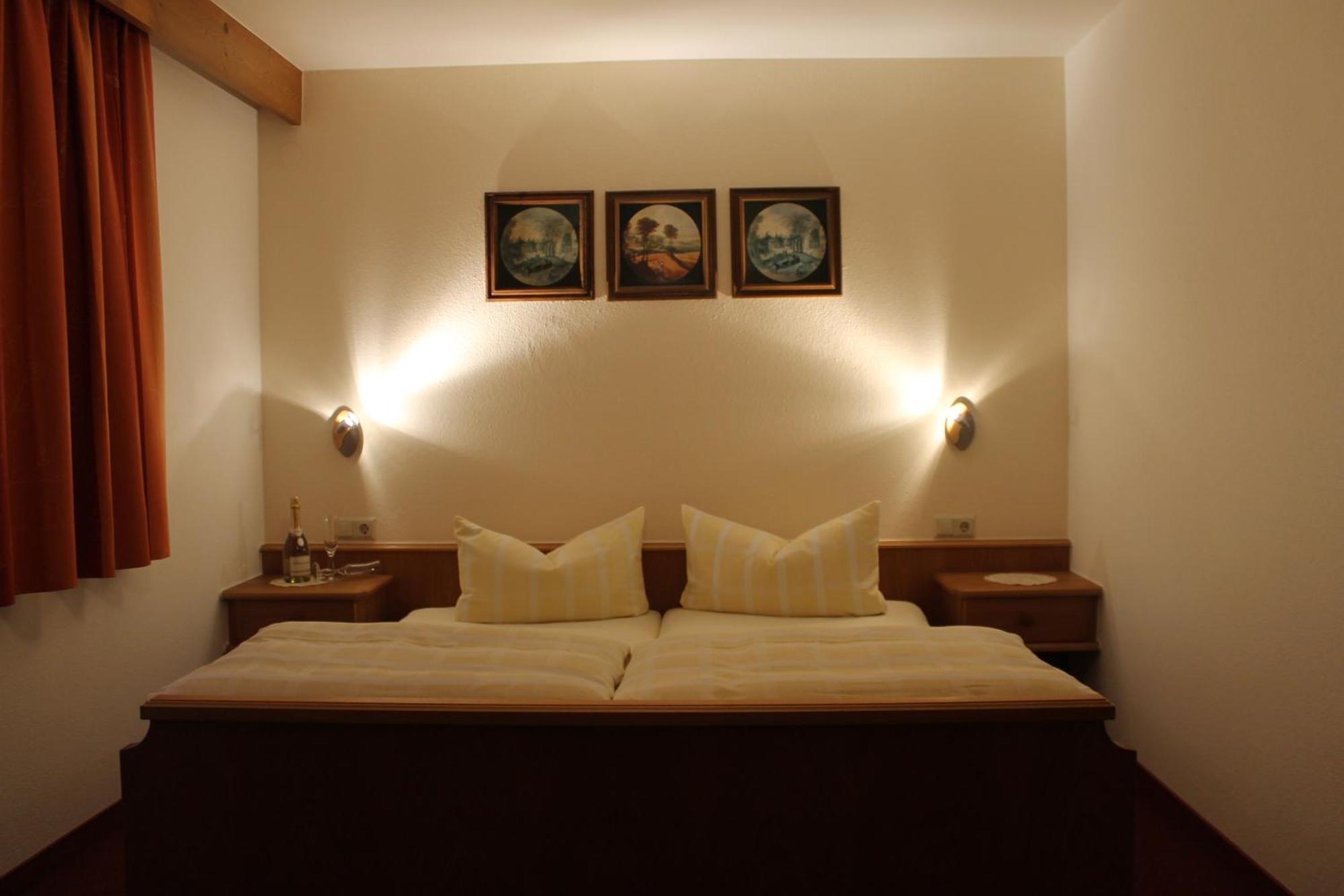 Appartements Zerzer Ried im Oberinntal Chambre photo