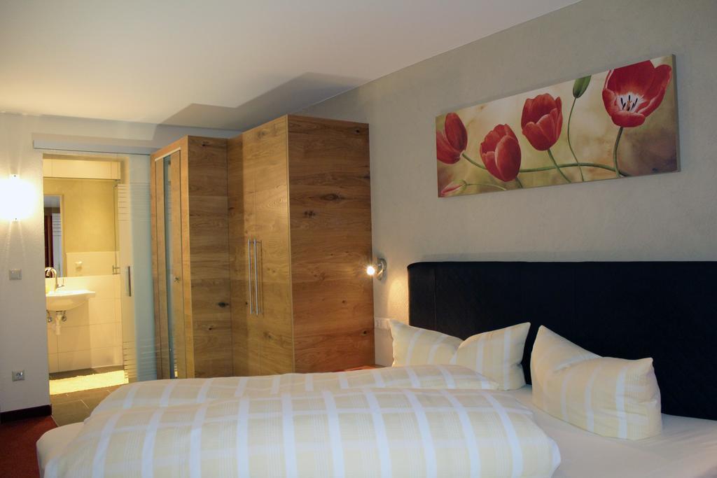 Appartements Zerzer Ried im Oberinntal Chambre photo