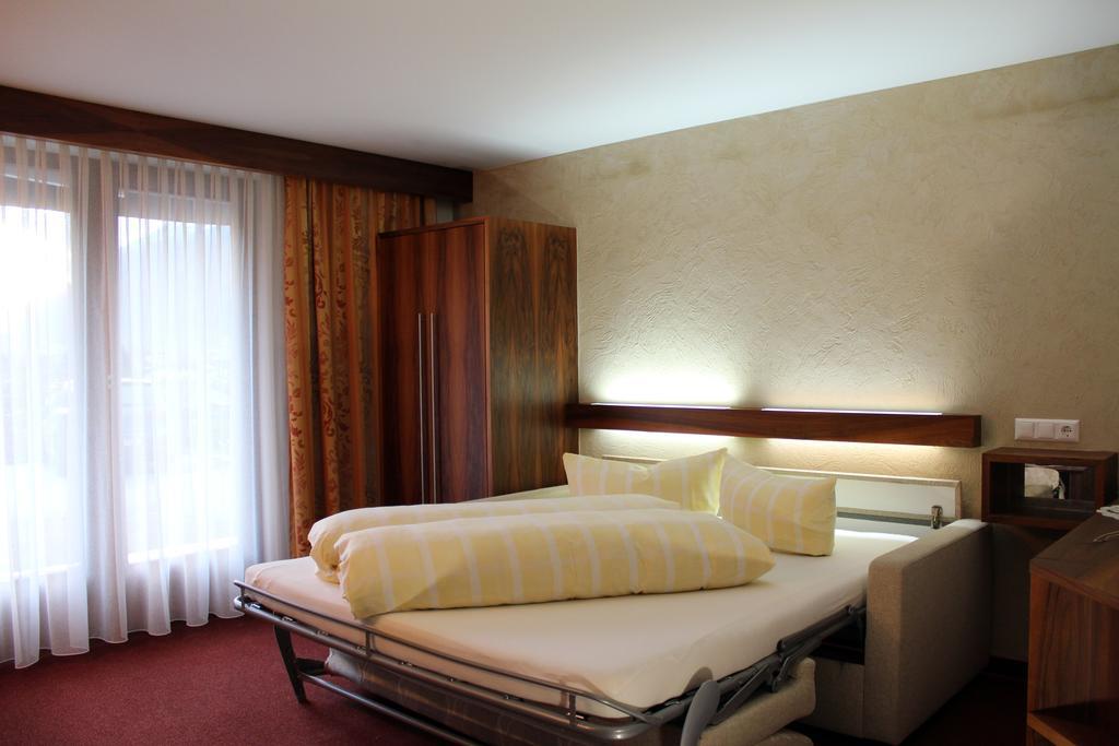 Appartements Zerzer Ried im Oberinntal Chambre photo