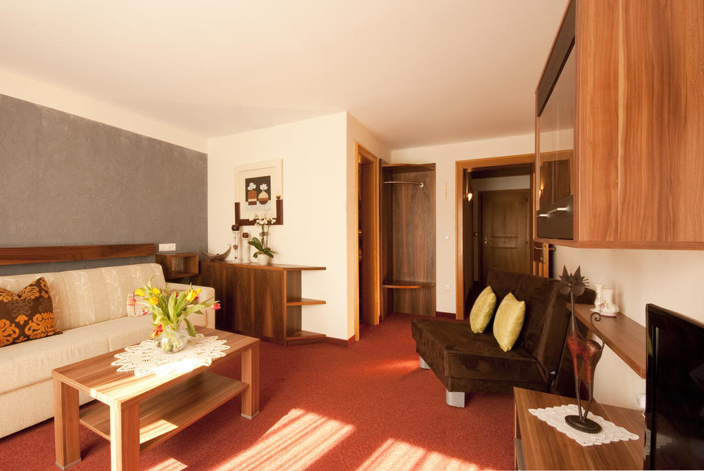 Appartements Zerzer Ried im Oberinntal Chambre photo